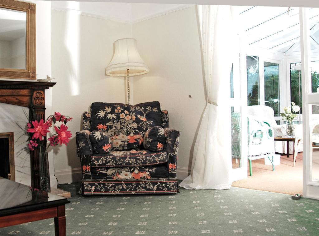 The Long Range Hotel 4*